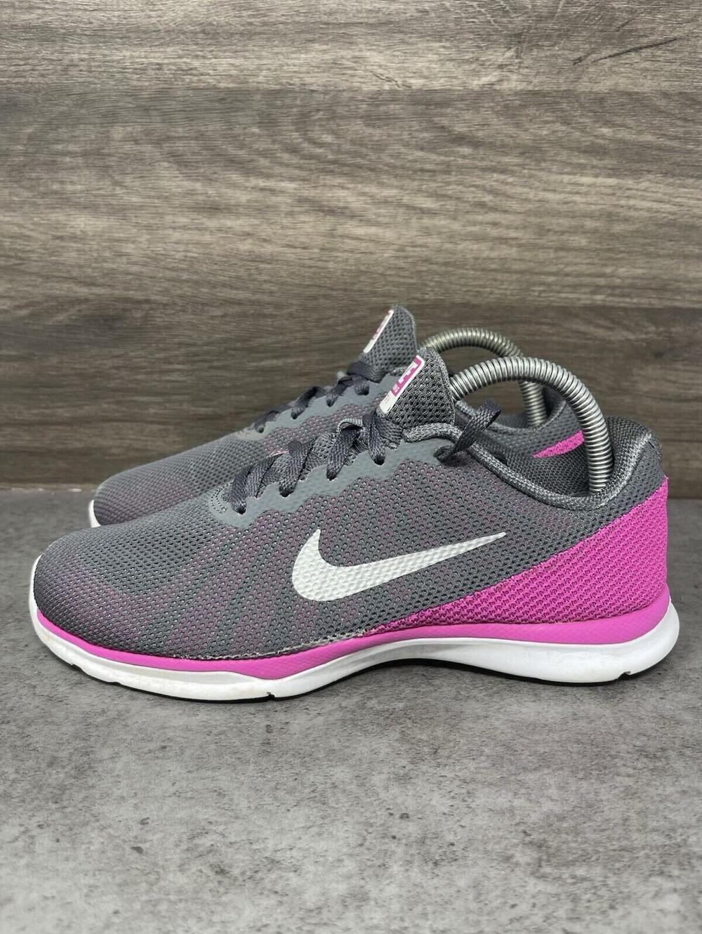Nike In Season TR 6 Sneakers Womens Size 7.5 Grey Pink Running 852449-003